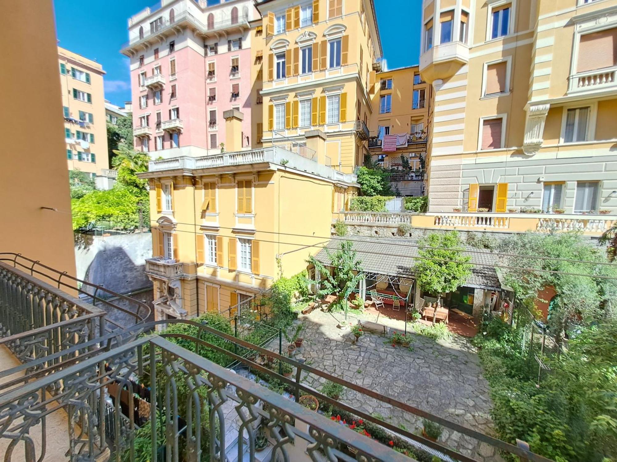 L'Alcova B&B, A Due Passi Dal Centro Genova Esterno foto